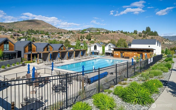 Vineyard pool, splash pad, and hot tub, all walking distance to the home.